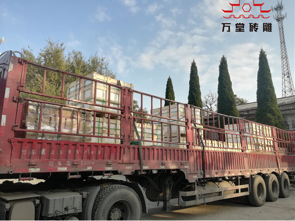 號外，號外，恭喜萬堂仿古磚雕產(chǎn)品裝車順利出口紐約！
